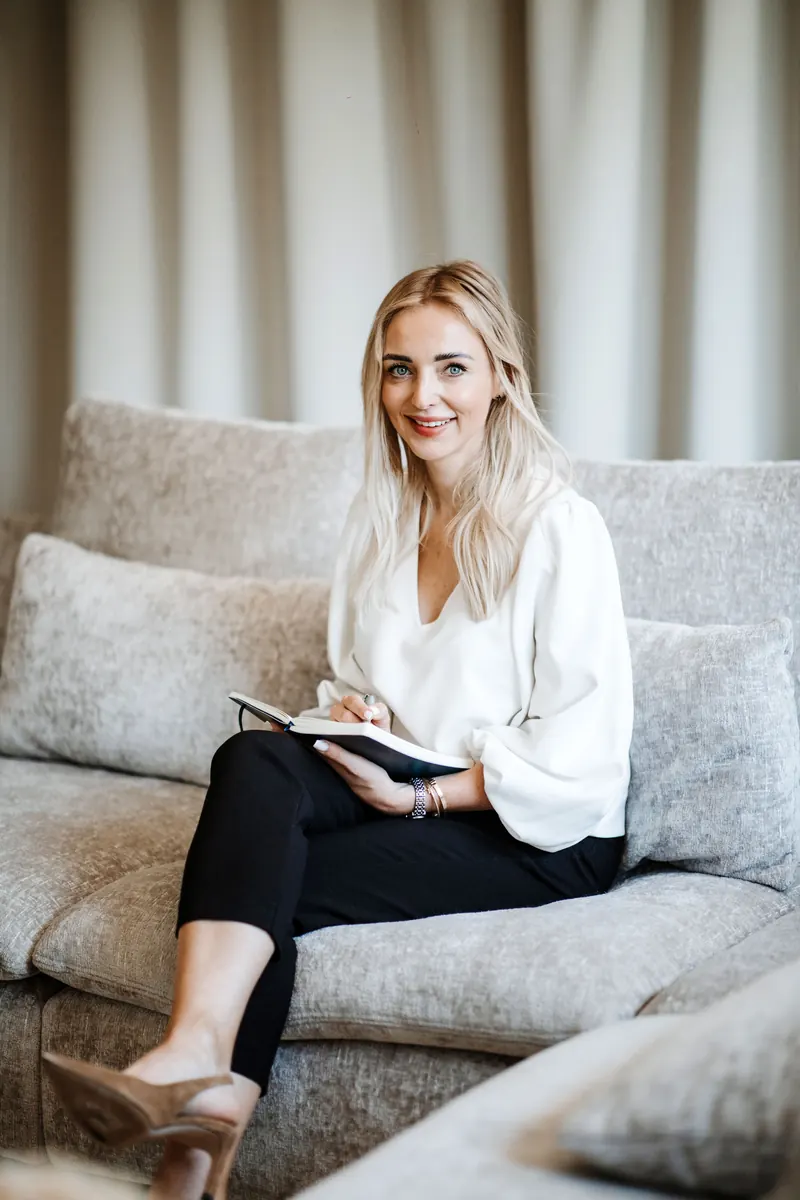 Dr Karolina Wróblewska — radca prawny